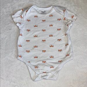 (3 for $10) Little Me White and Orange fox Print Bodysuit 🦊